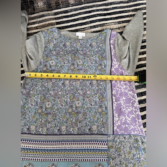 J Jill women’s floral tunic - Picture 7 of 10